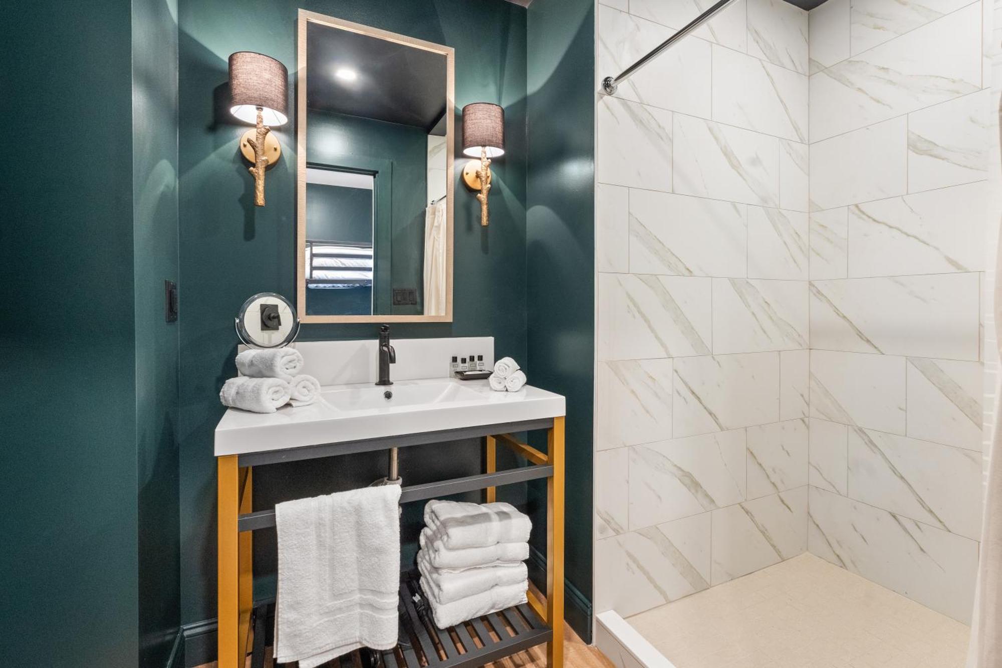 Inn At Mount Snow 웨스트 도버 외부 사진