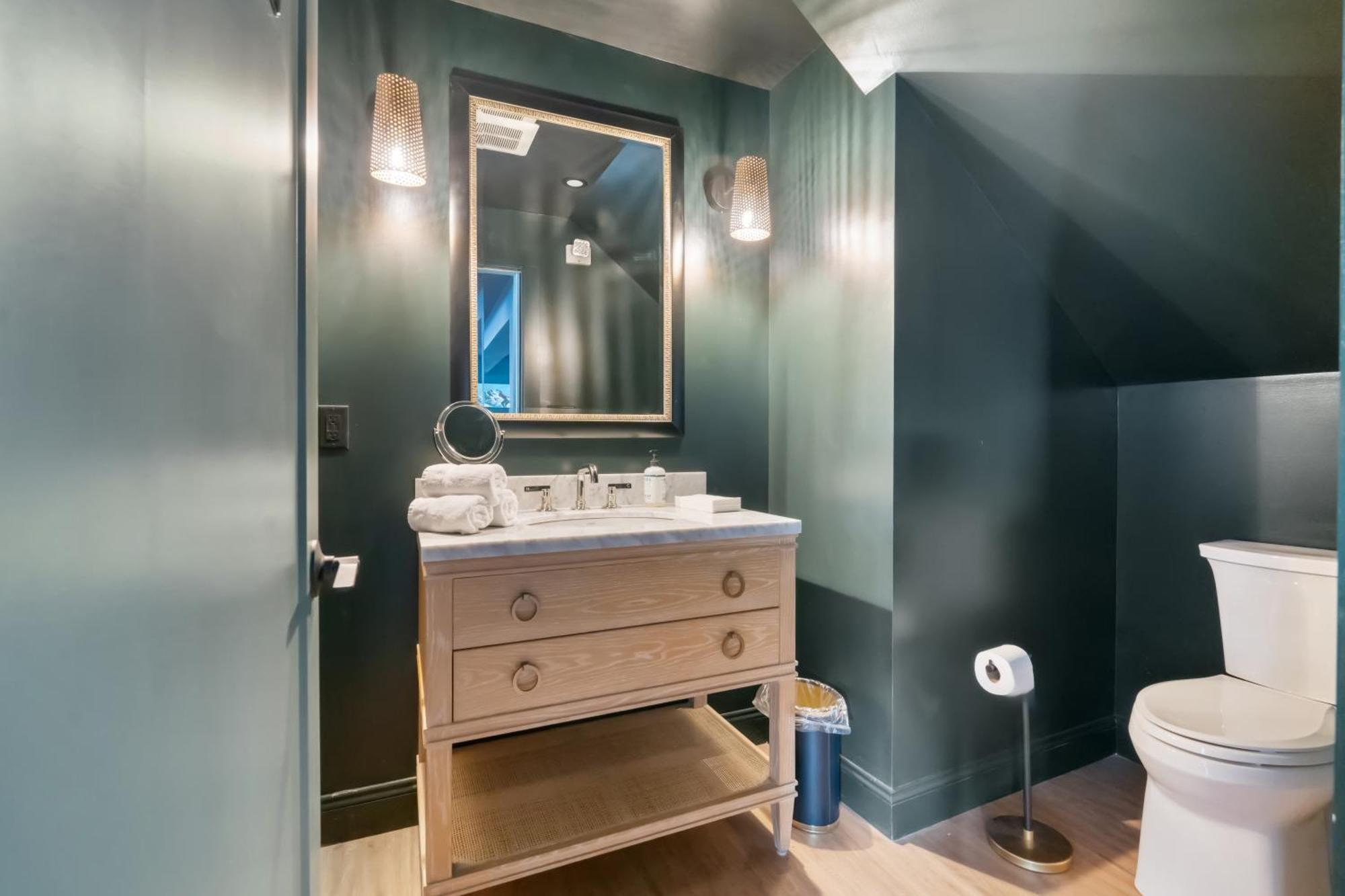 Inn At Mount Snow 웨스트 도버 외부 사진